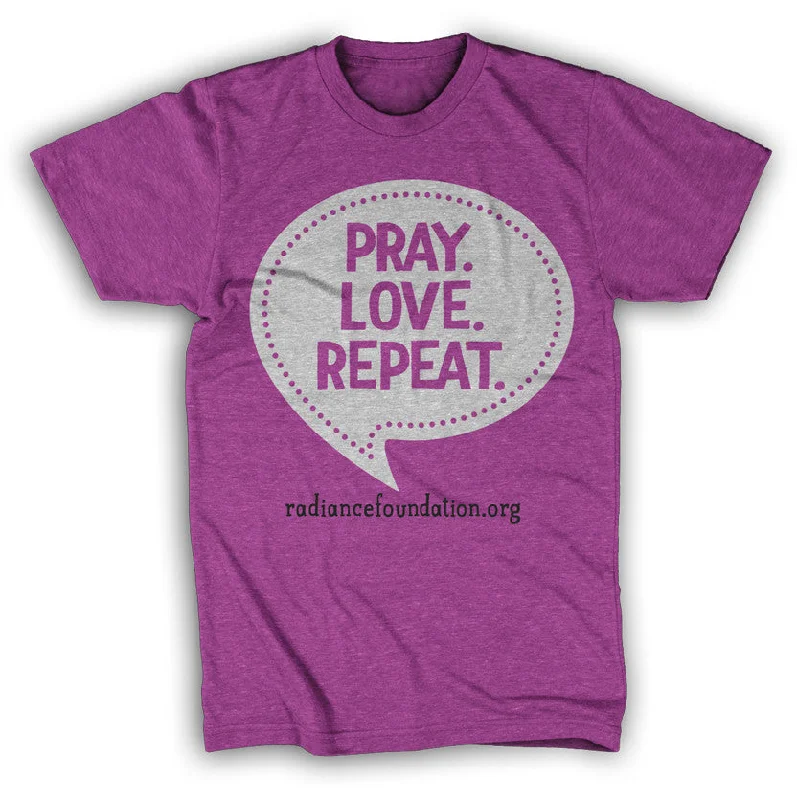 ladies' casual tunic top -"PRAY LOVE REPEAT" Junior's/Women's T-Shirt